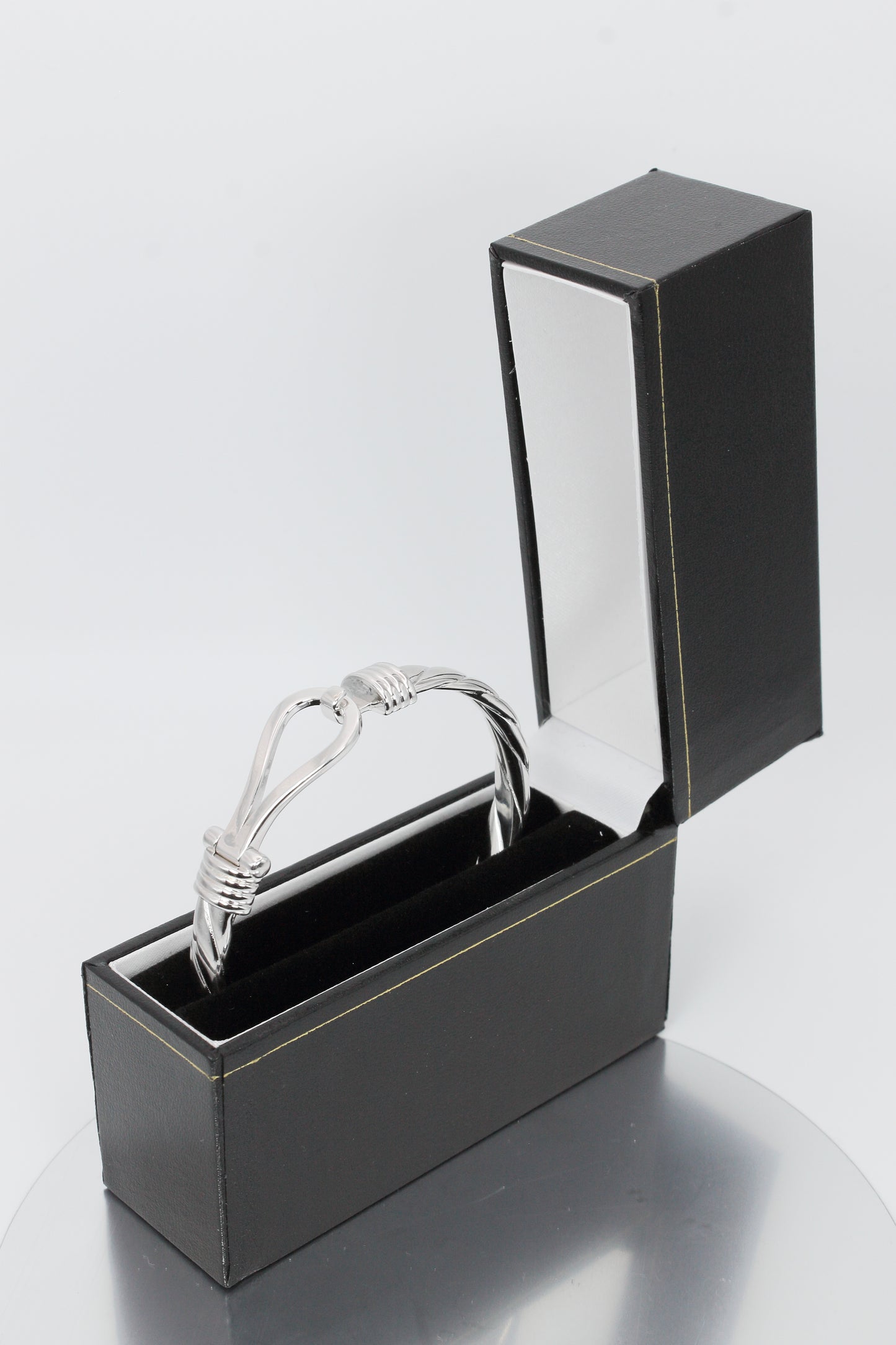 925 Sterling Silver Hook Bangle (Plain)