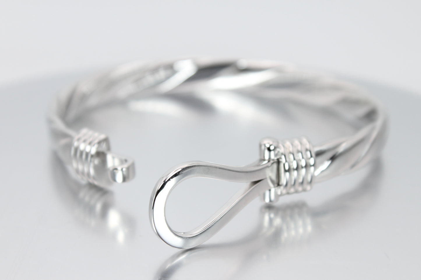 925 Sterling Silver Hook Bangle (Plain)